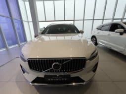
										Volvo XC60, 2023 full									