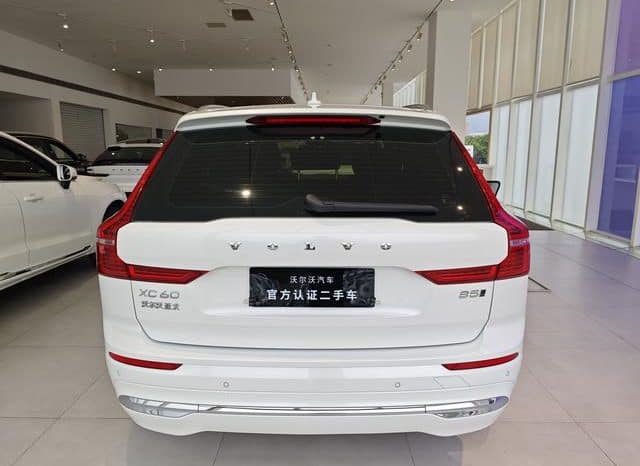
								Volvo XC60, 2023 full									