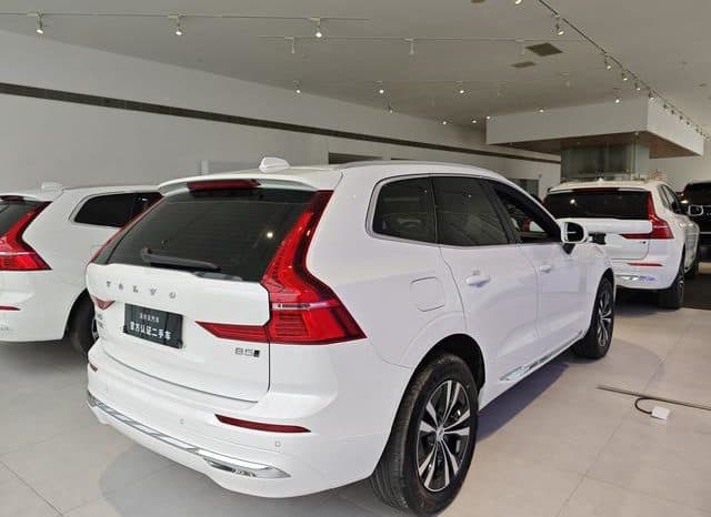 
								Volvo XC60, 2023 full									