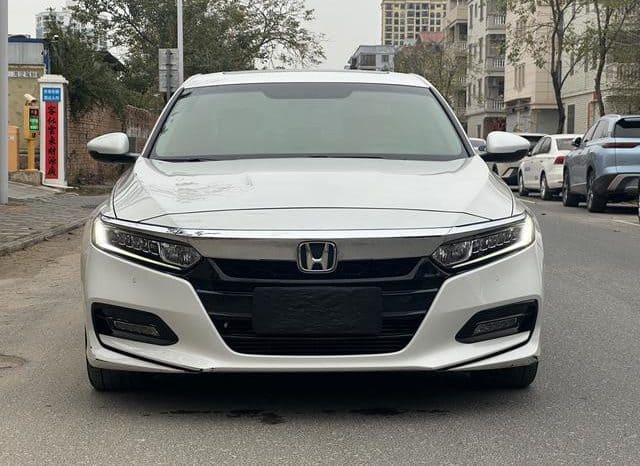 
								Honda Accord, 2020 full									
