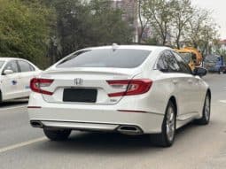 
										Honda Accord, 2020 full									