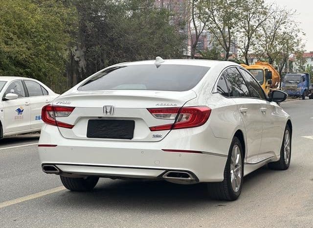 
								Honda Accord, 2020 full									