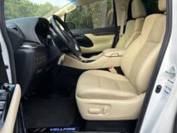 
										Toyota Vellfire, 2020 full									