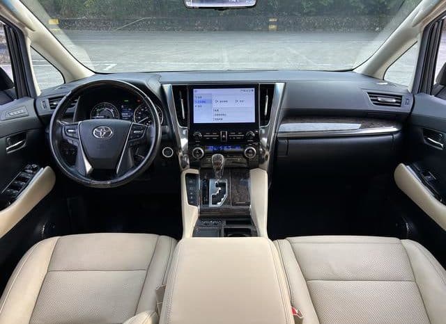 
								Toyota Vellfire, 2020 full									