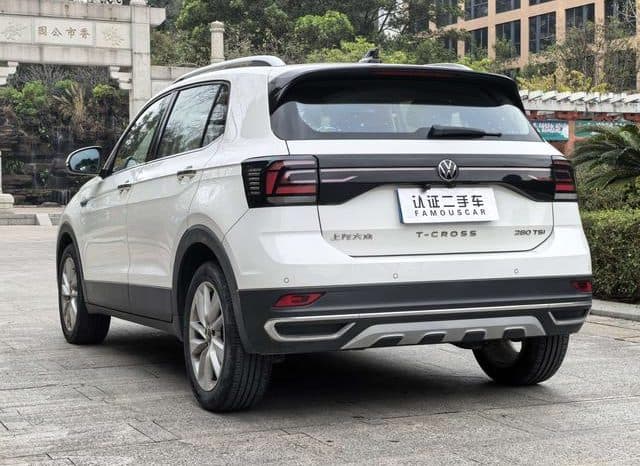 
								Volkswagen T-Cross, 2021 full									