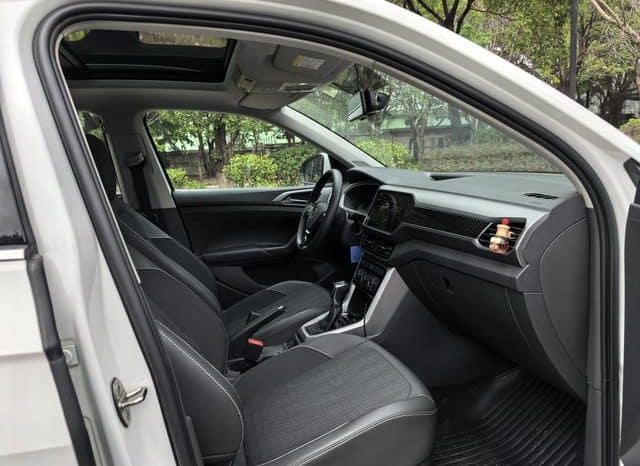 
								Volkswagen T-Cross, 2021 full									