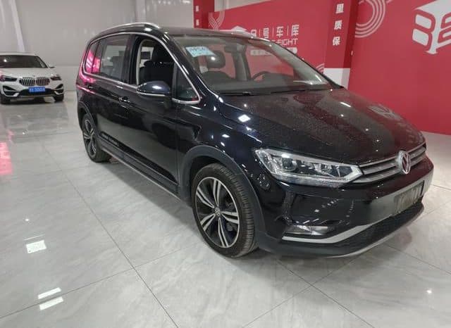 
								Volkswagen Touran L, 2020 full									