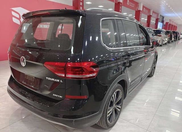 
								Volkswagen Touran L, 2020 full									