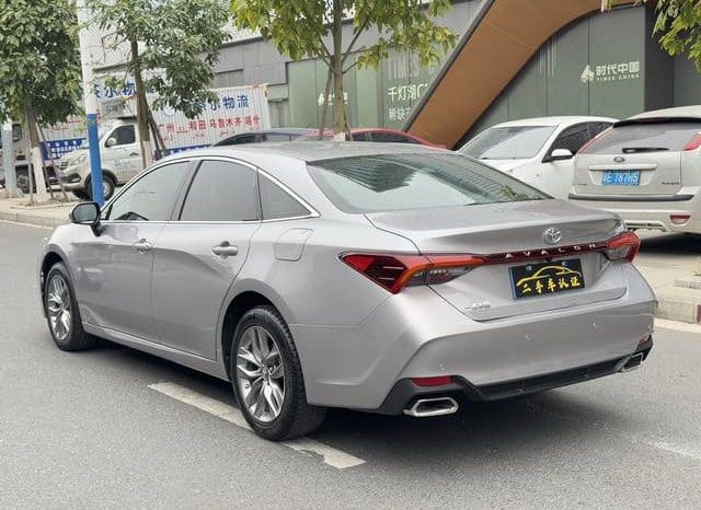 
								Toyota Avalon, 2022 full									