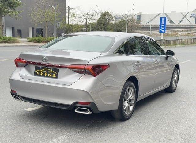 
								Toyota Avalon, 2022 full									