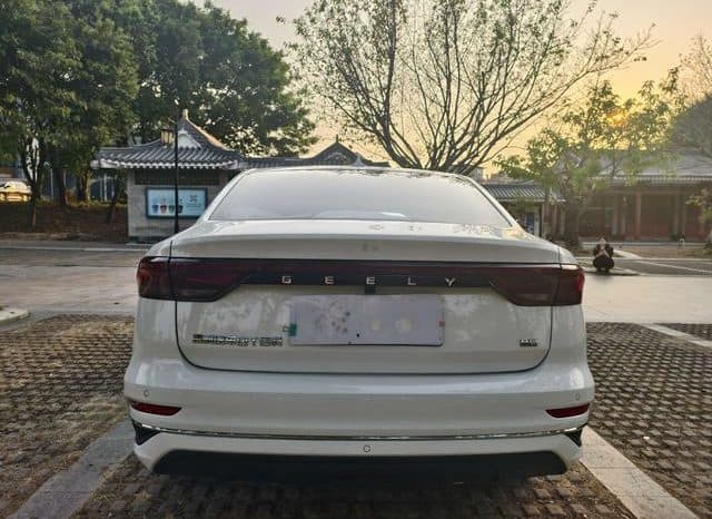 
								Geely Emgrand, 2023 full									