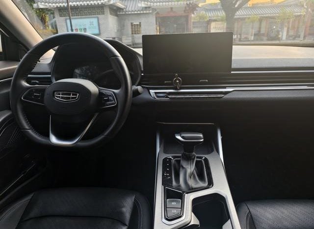 
								Geely Emgrand, 2023 full									
