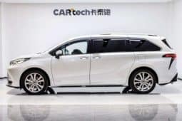 
										Toyota Sienna, 2023 full									