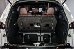 
										Toyota Sienna, 2023 full									
