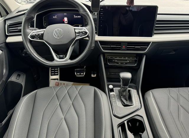 
								Volkswagen Tiguan L, 2022 full									