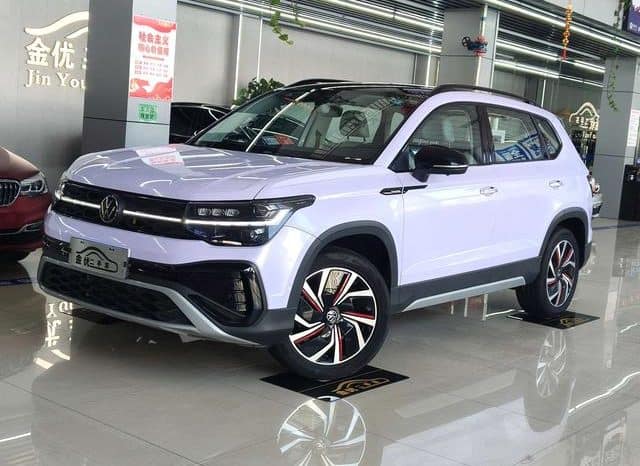 67c0a9f80d43e Volkswagen Tharu, 2023