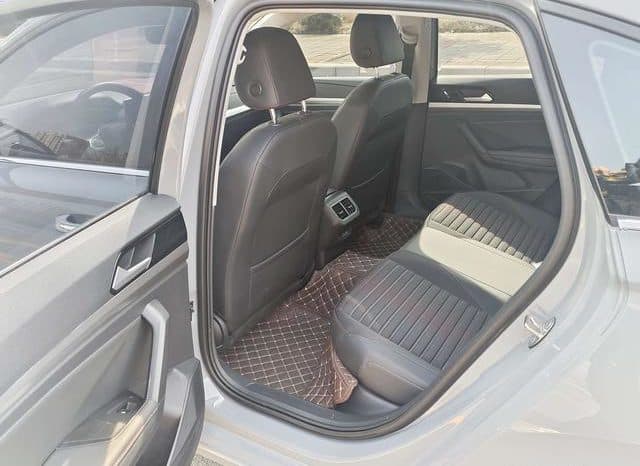 
								Volkswagen Golf 7 (Lavida), 2022 full									