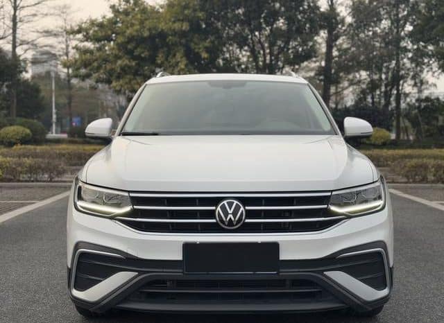 
								Volkswagen Tiguan L, 2022 full									