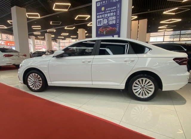 
								Volkswagen Golf 7 (Lavida), 2021 full									