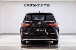 
										Toyota Sienna, 2024 full									