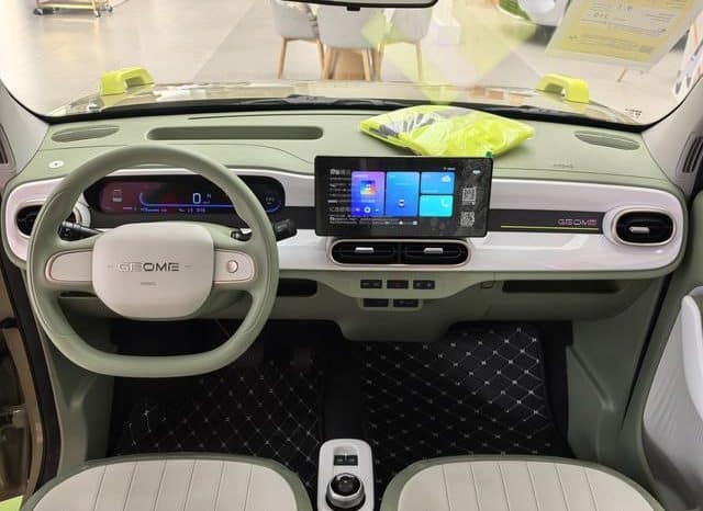 
								Geely Panda, 2025 full									