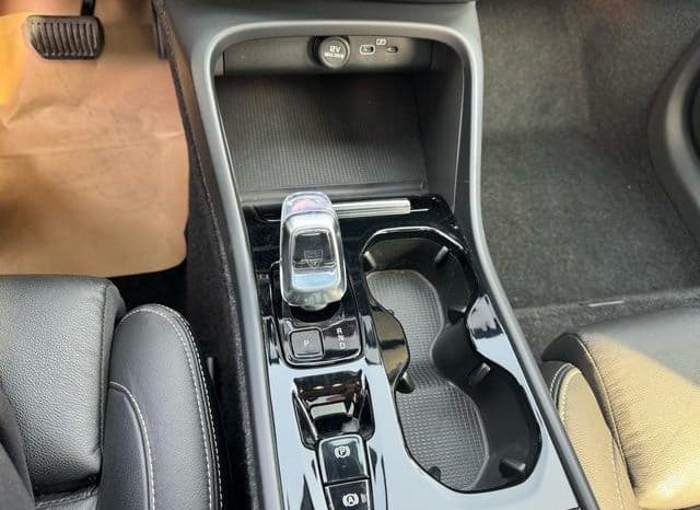 
								Volvo XC40, 2022 full									