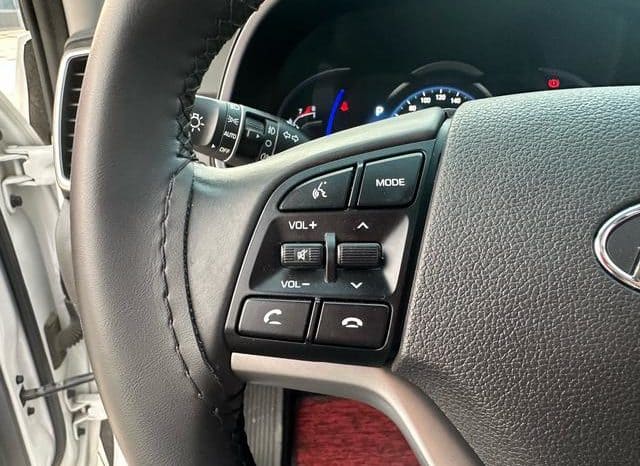 
								Hyundai Tucson (III), 2020 full									