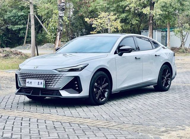 67c435f5cb478 Changan UNI-V Smart, 2023