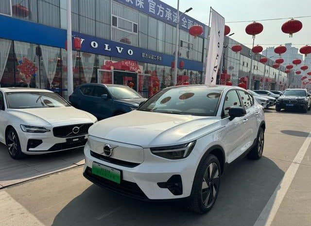67c43a504712d Volvo C40 Recharge, 2023