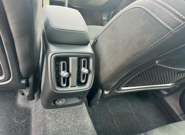 
								Volvo C40 Recharge, 2023 full									