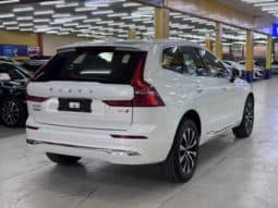 
										Volvo XC60, 2024 full									