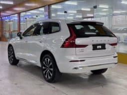 
										Volvo XC60, 2024 full									