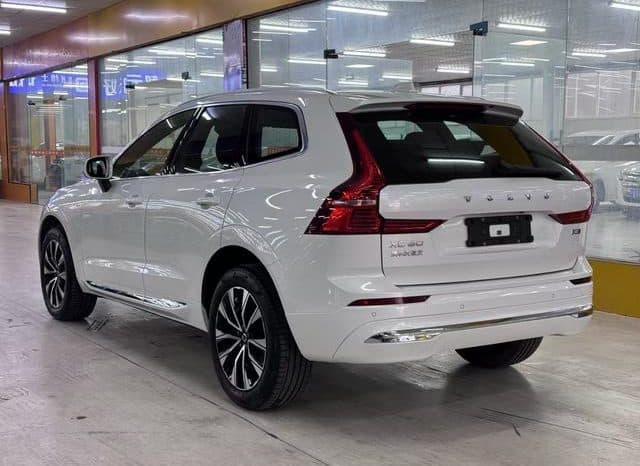 
								Volvo XC60, 2024 full									