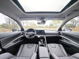 
										Hyundai Elantra (VII), 2023 full									