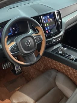 
										Volvo XC60, 2021 full									