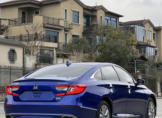 
								Honda Accord, 2020 full									