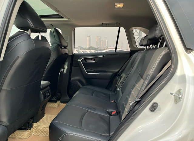 
								Toyota Wildlander, 2022 full									