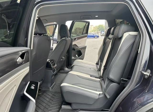 
								Volkswagen ID.6 CROZZ, 2022 full									