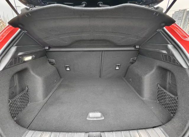
								Geely Coolray, 2020 full									