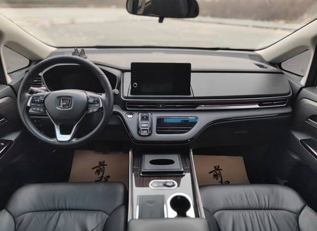 
								Honda Elysion, 2022 full									