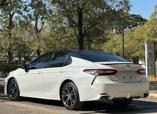 
								Toyota Camry, 2020 full									