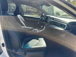 
										Toyota Camry, 2020 full									