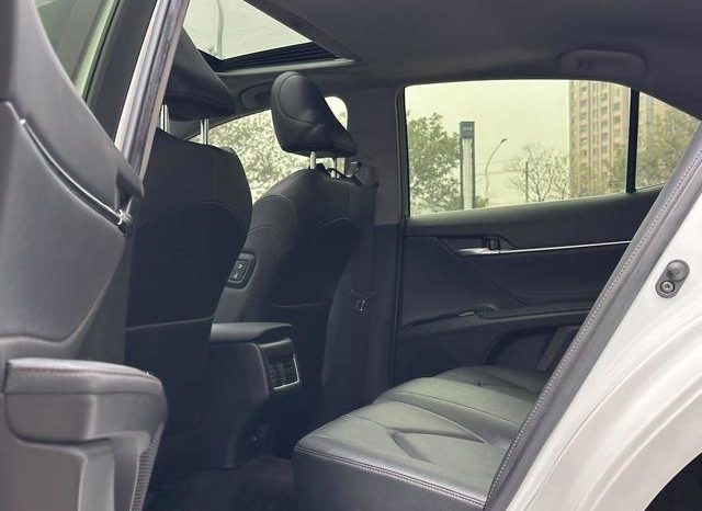
								Toyota Camry, 2021 full									