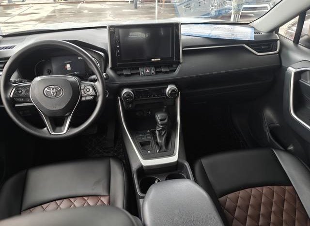 
								Toyota RAV4 (IV), 2020 full									