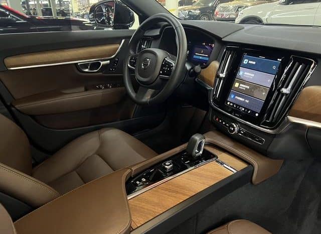 
								Volvo S90, 2023 full									