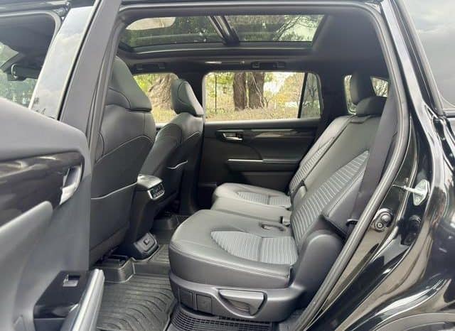 
								Toyota Highlander, 2023 full									