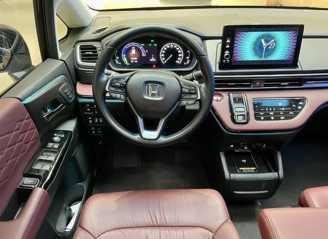 
								Honda Elysion, 2022 full									