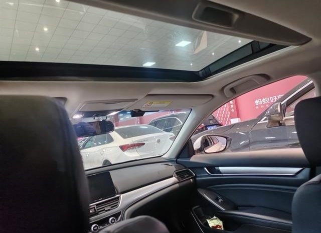 
								Honda Accord, 2022 full									