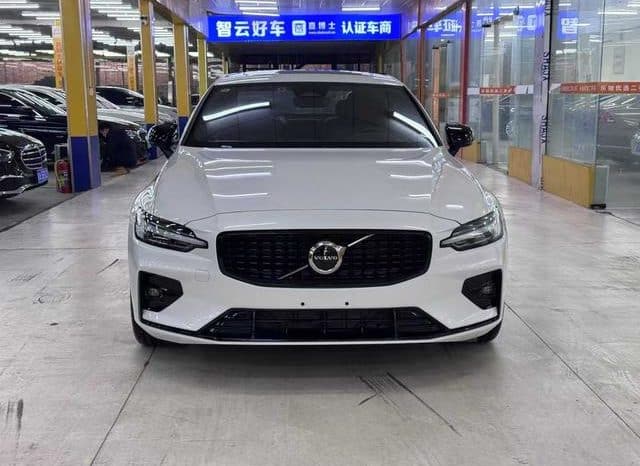 
								Volvo S60, 2024 full									