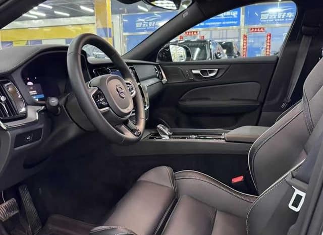 
								Volvo S60, 2024 full									